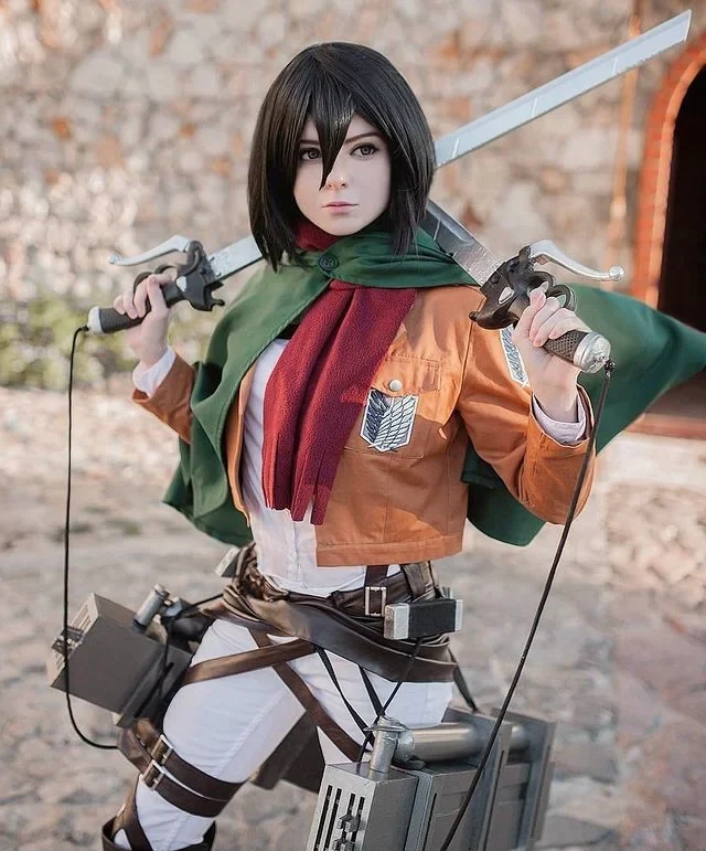 Mikasa Ackerman Cosplay Scarf - Image 4