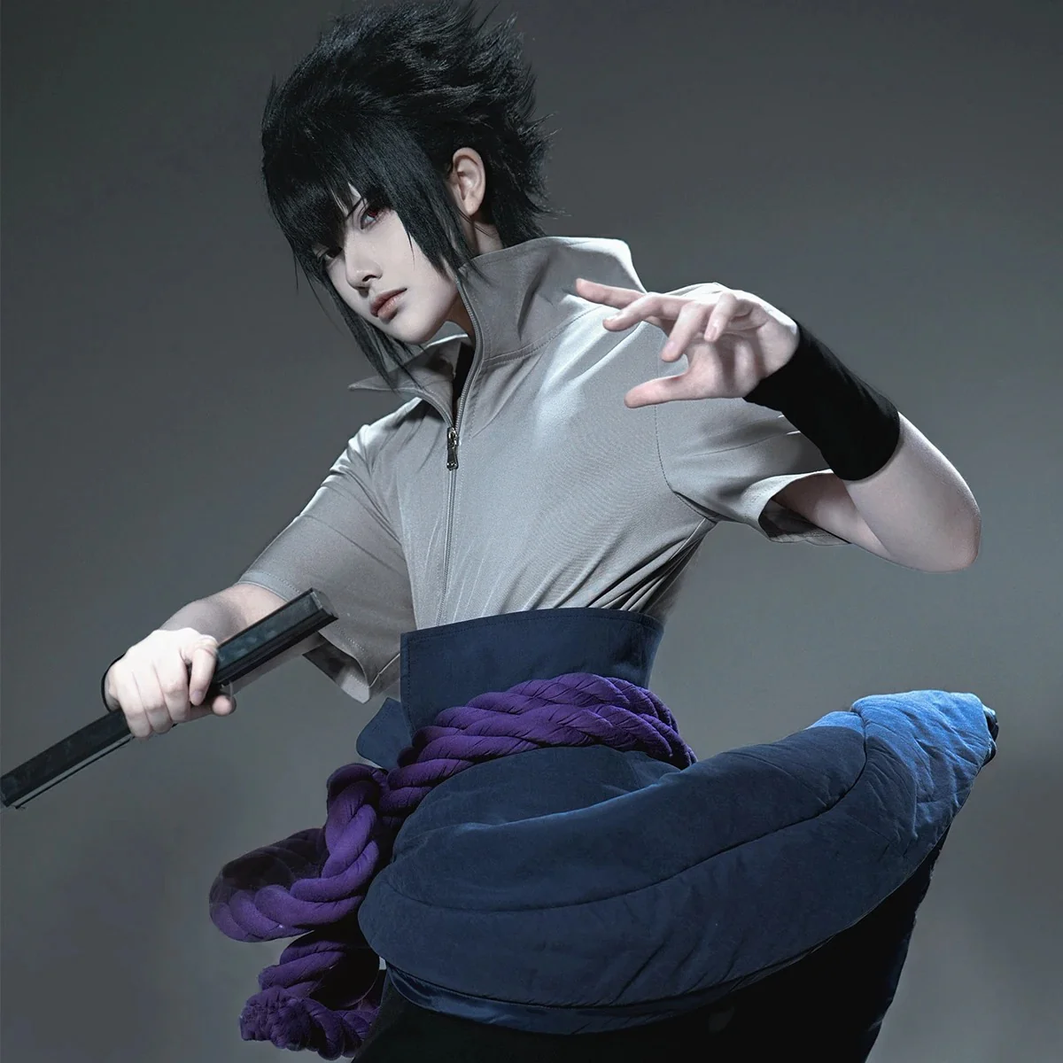Sasuke Uchiha Full Cosplay - Image 2