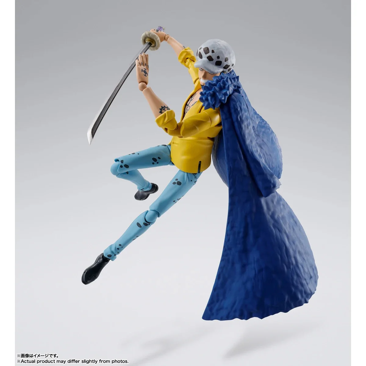 Trafalgar Law S.H. Figuarts - Image 6